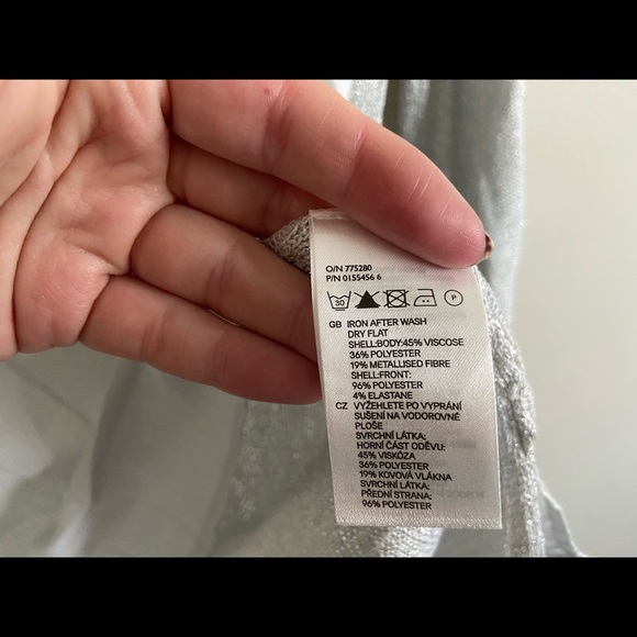 H&M Knitted Silver Sparkling Sweater in size x small - Picture 8 of 8